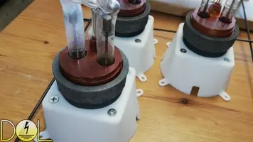 Tesla XV80 Xenon Bulb Holder