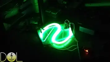 Green Neon "S"